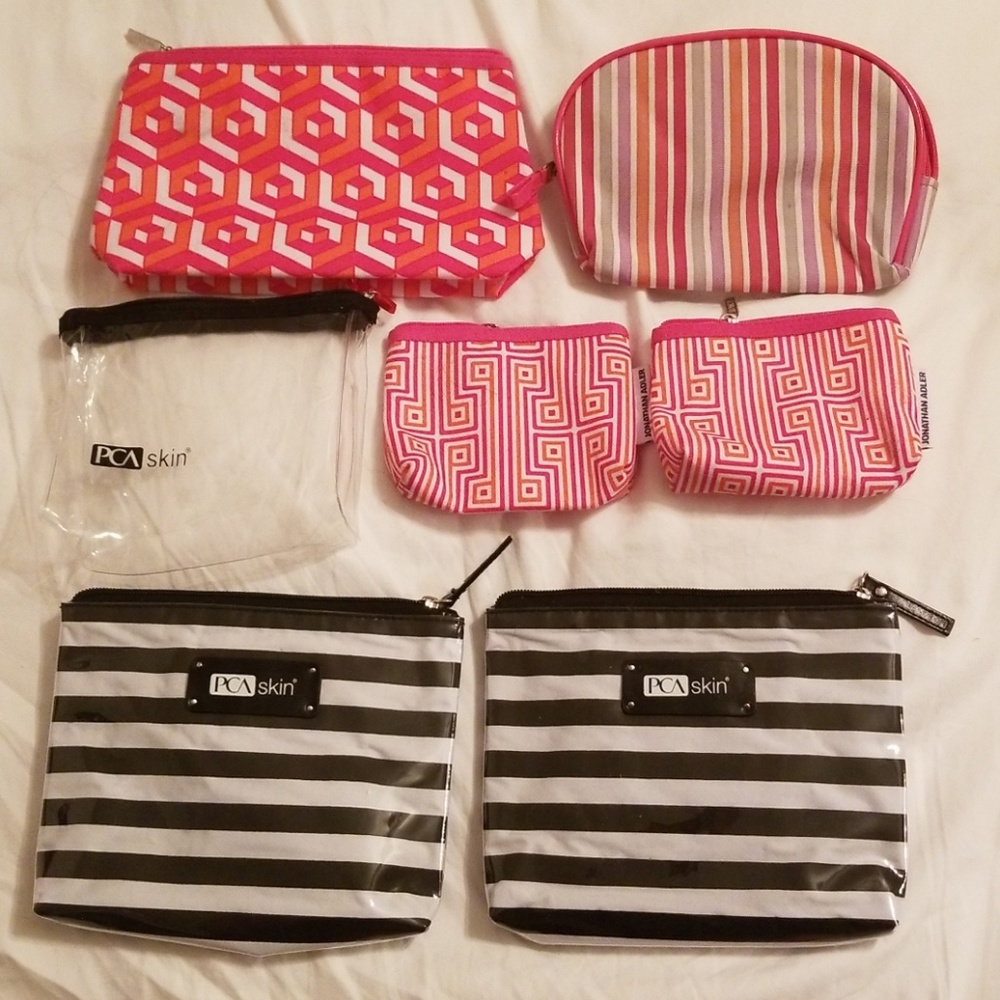 Lot of 7 cosmetic bags